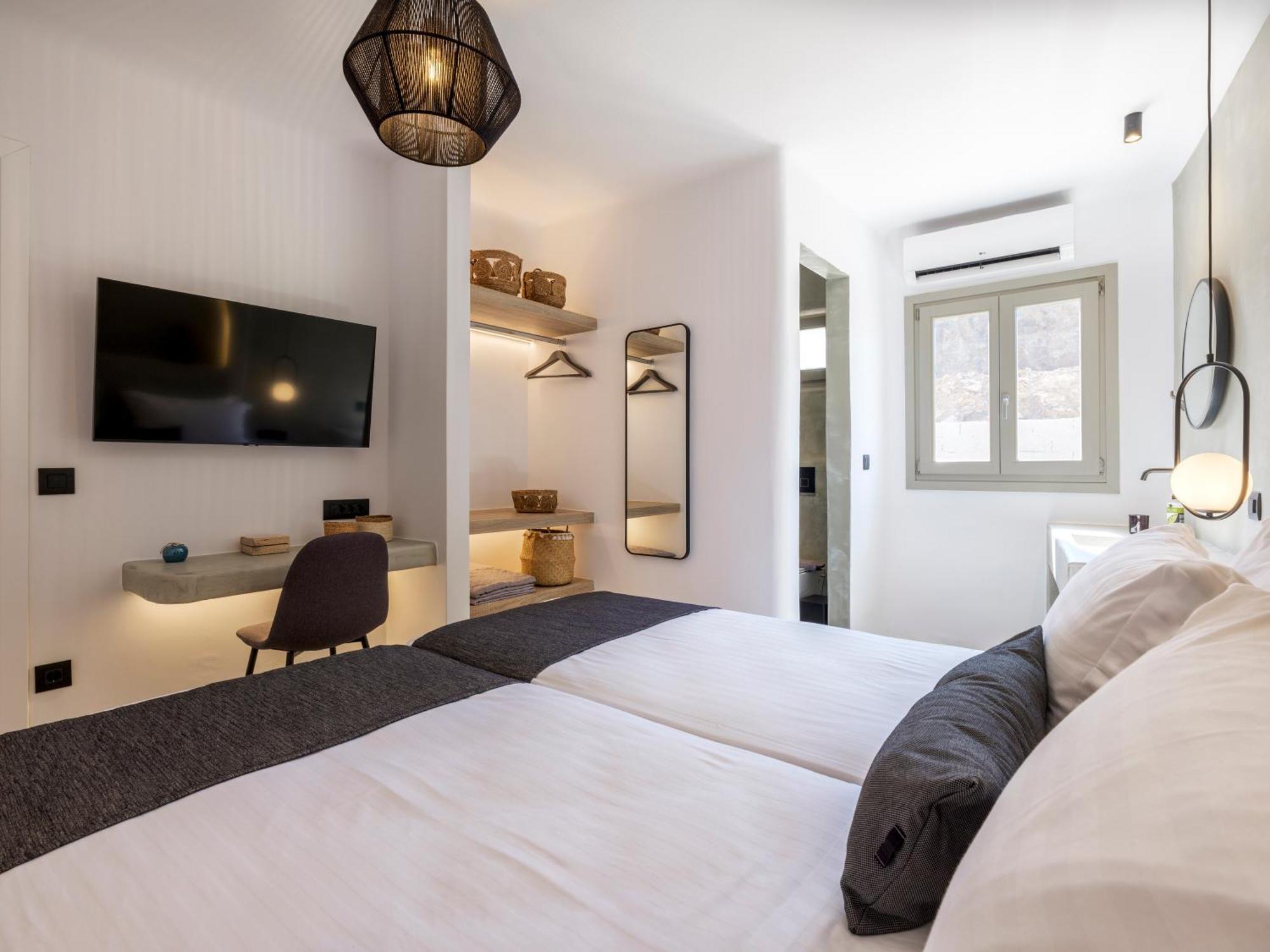 Mykonos Residence Villas & Suites Merchia Beach Exterior photo