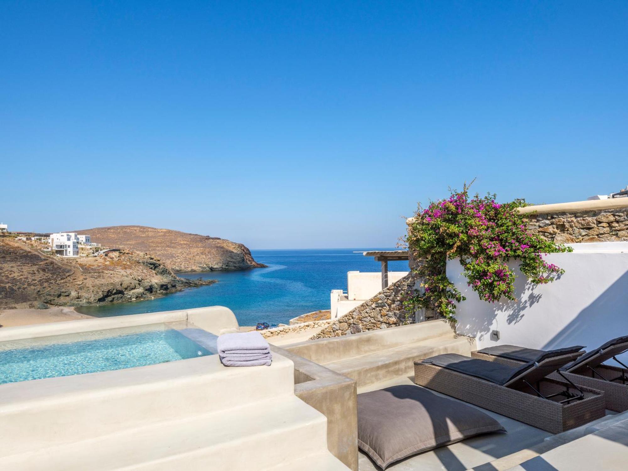 Mykonos Residence Villas & Suites Merchia Beach Exterior photo