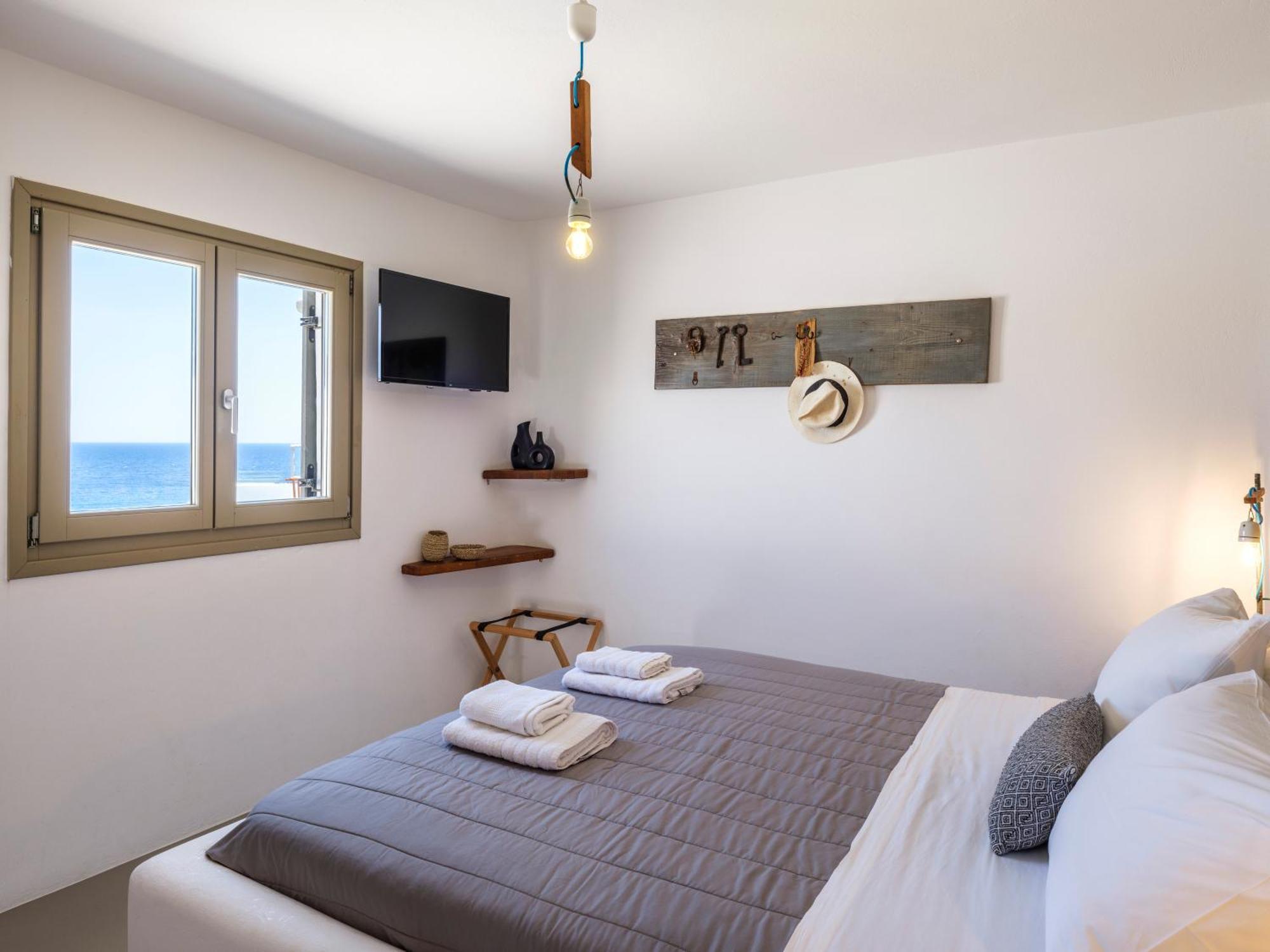 Mykonos Residence Villas & Suites Merchia Beach Exterior photo